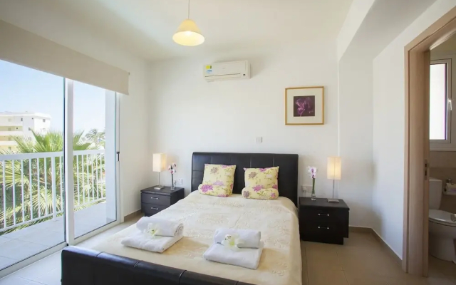 Protaras Villa Cemelia