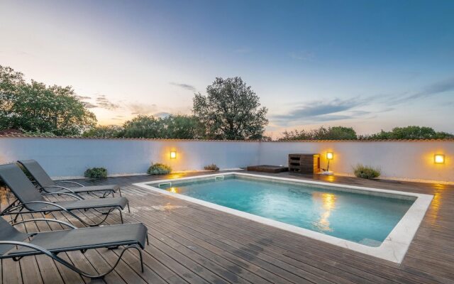 Amazing Home in Pula With Wifi and 4 Bedrooms