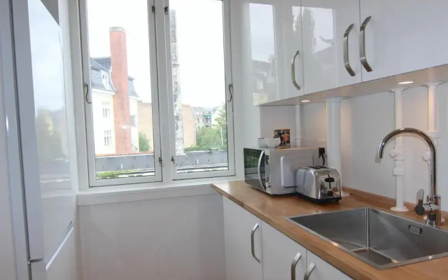 Great and Spacious 1-bed w