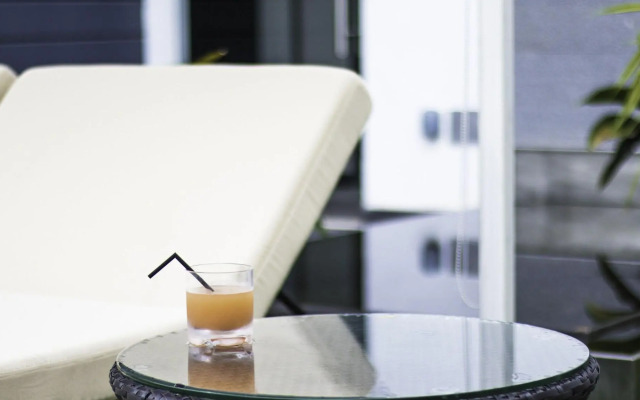Hotel NuVe Urbane