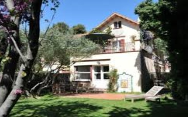 Tibidabo Apartments