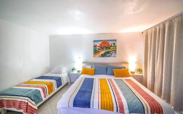 Central 1BR APT - 1 Minute Walking From Rumba