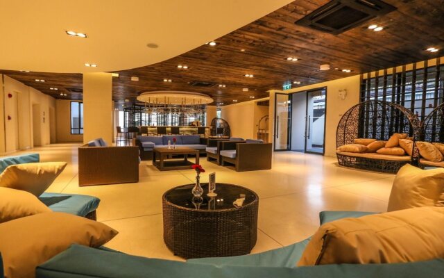 Golden Tulip Pattaya Beach Resort