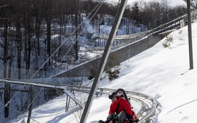 Spacious Winterplace 2 Br - Okemo 2 Bedroom Condo by RedAwning