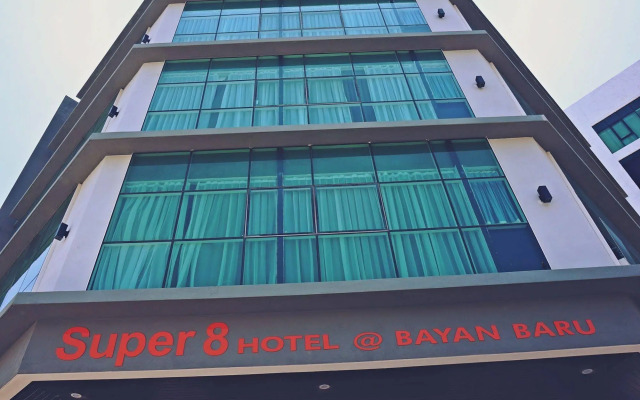 Super 8 Hotel @ Bayan Baru