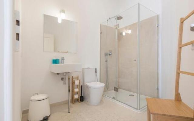 Conde 3 Bdr Luxury And New renovated