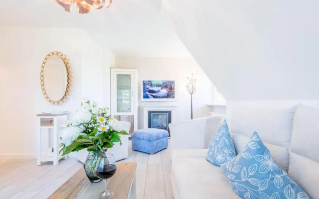 Whg_ 4_ Nuur Hiir Hues