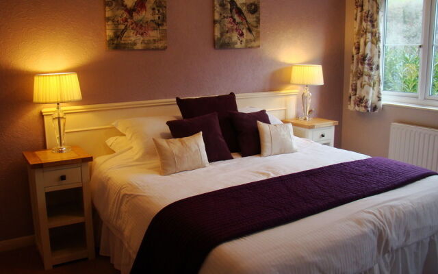 Pine Lodge Guest House