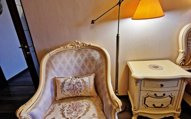 Апартаменты на бульваре Народный 104