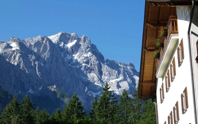 Hotel am Badersee