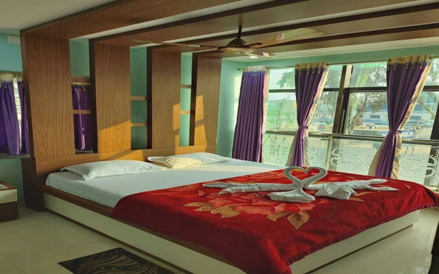 Sudha Sadan Lucknow by Goroomgo