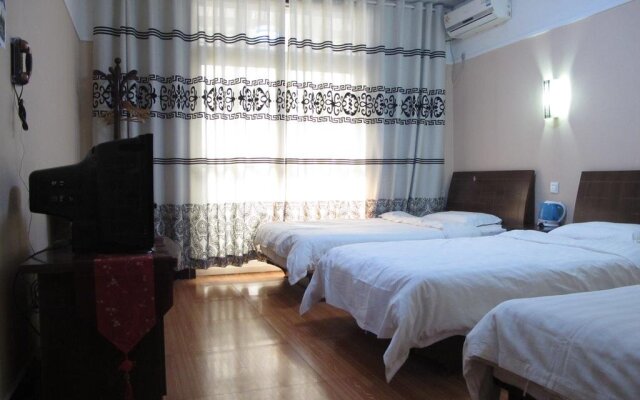 Yanying International Youth Hostel