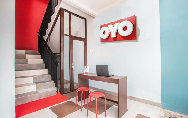 OYO 842 Arafuru Residence