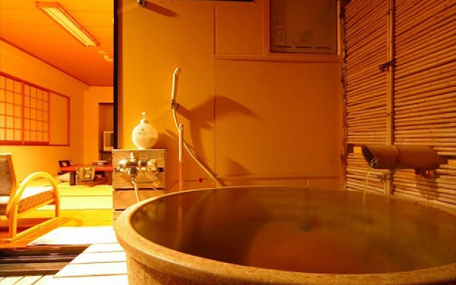 Okutsuchiyu Onsenkyo Sankyo No Ideyu Kotaki Onsen