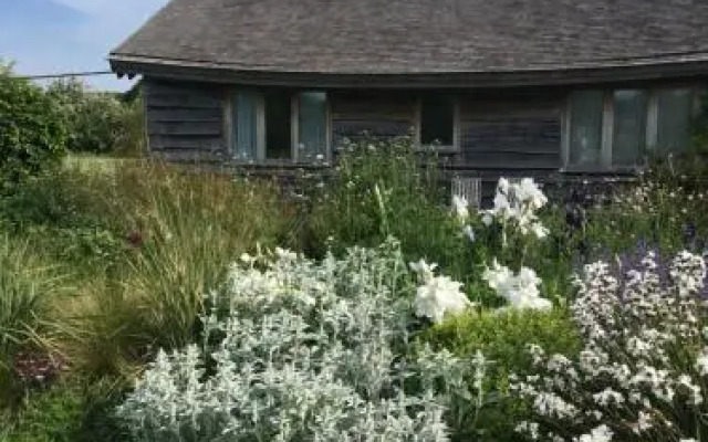 Three Oaks Nursery