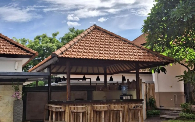 Tulamben Dive Resort