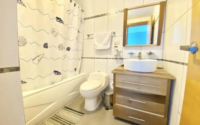 Marbella Towers gorgeous 3BR Apt , Beachfront