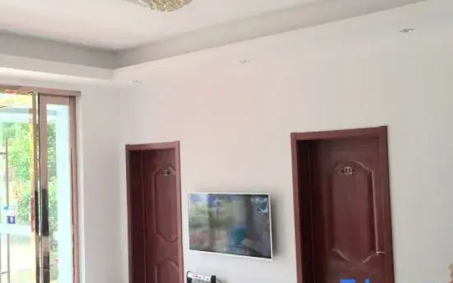 Ningguo Hostel Inn (Sichuan-Tibet Line Store in South Anhui)