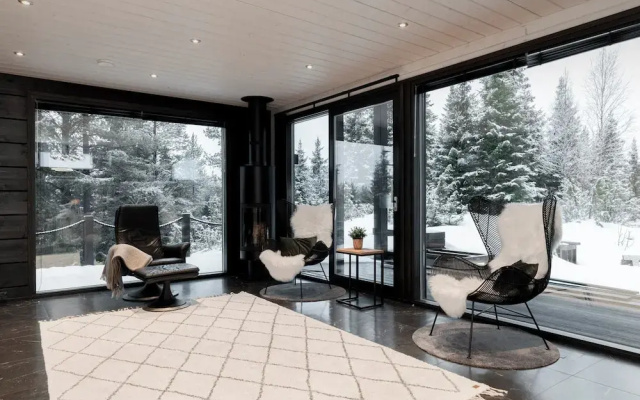 High-Quality 4BR Villa in Rukatunturi with sauna & hot tub
