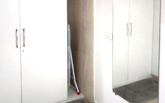 House 44 1BHK