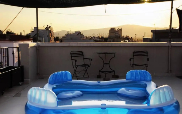 Unique - Spacious Studio with rooftop / Thissio
