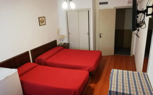 Hotel Real