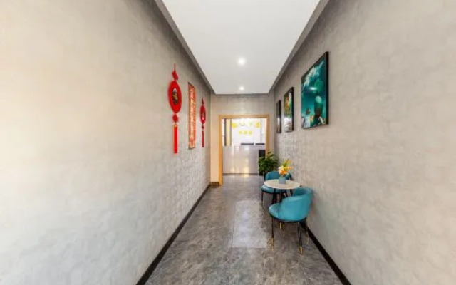 Kaiyi Hotel