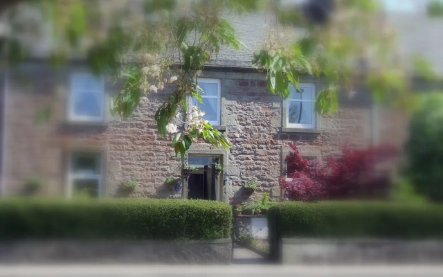 Riverview Guesthouse