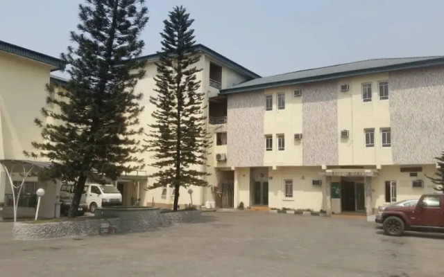 Wingate House Hotel