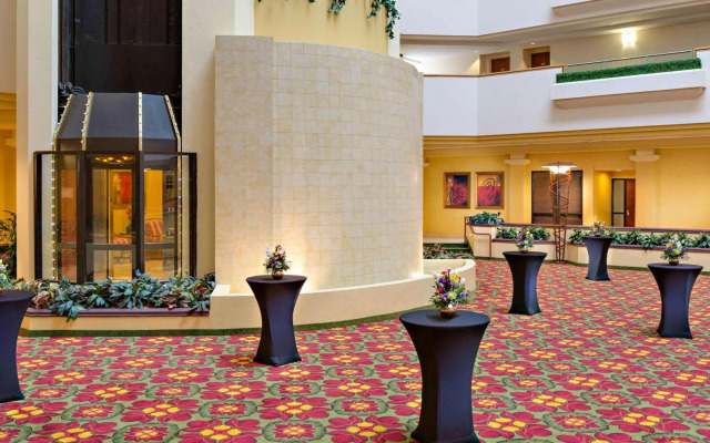 Radisson Hotel Cedar Rapids