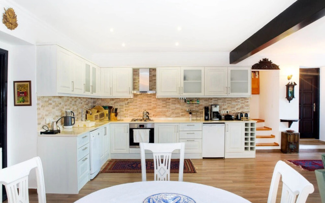 Important Group Villa BD420 6 Bedrooms