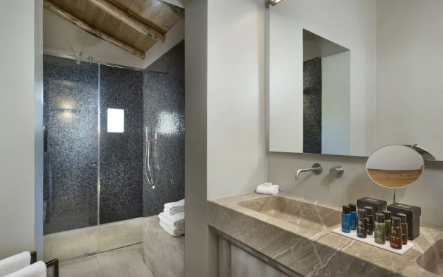 Li Neuli Country Club