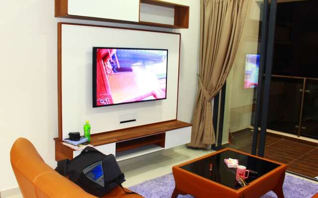 Country Gardens Danga Bay - JCL