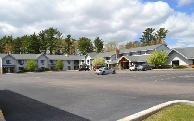 Cobblestone Hotel & Suites – Wisconsin Rapids