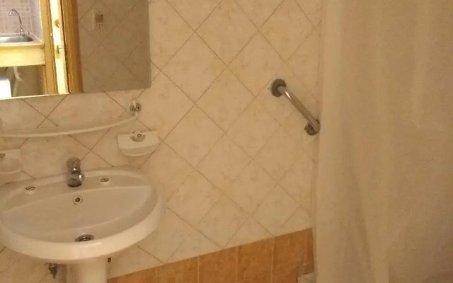Ammon Garden Hotel