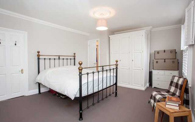 4 Bedroom Victorian House in East Dulwich