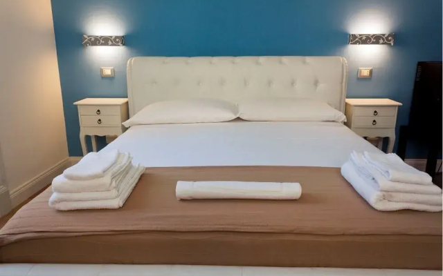 Opera Relais