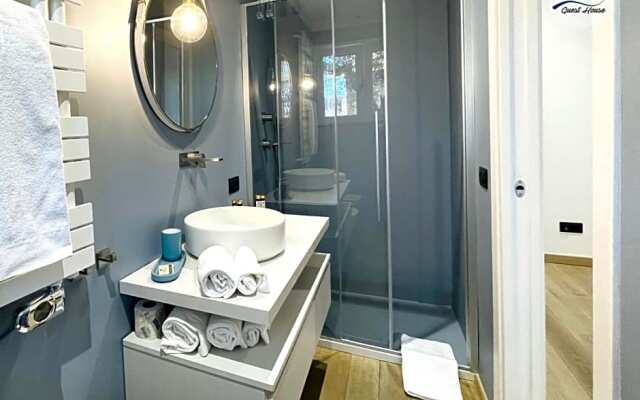 0.8 Guest House