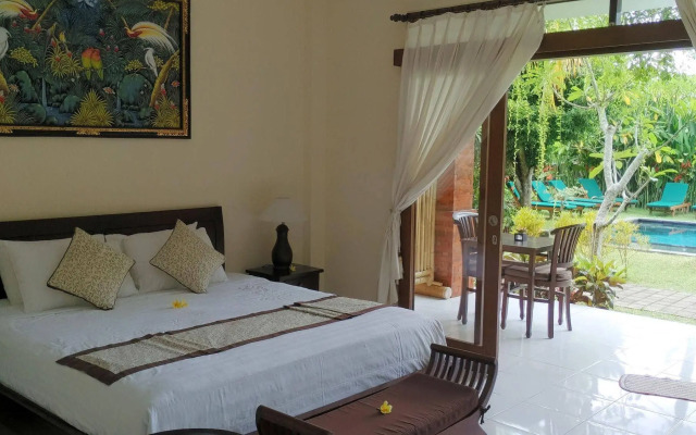 Nyoman Sandi Guest House