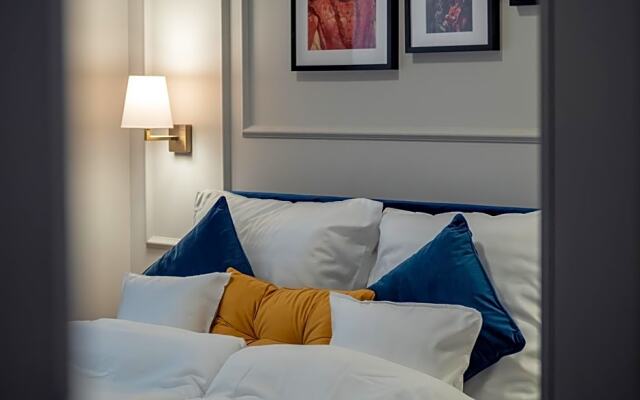 A22 Boutique Suites