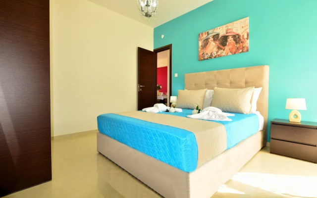 Luxury Suites in Stavromenos
