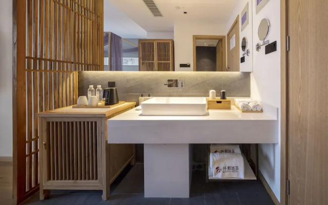 Qianna Hotel Xinxiang