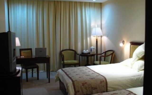 Petrel Hotel Luxury