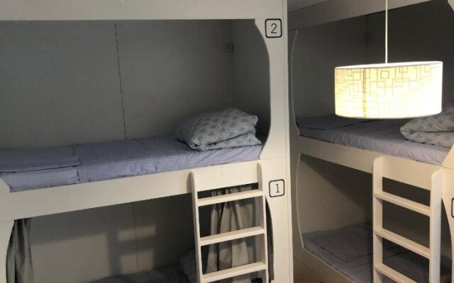 De Leite Hostel