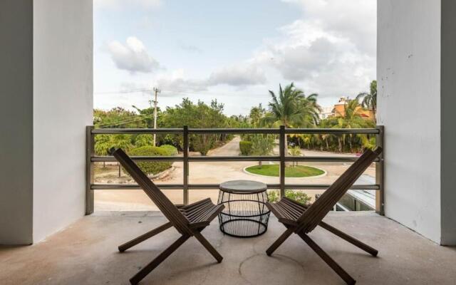 Peaceful & beautiful 3 min walking to the beach