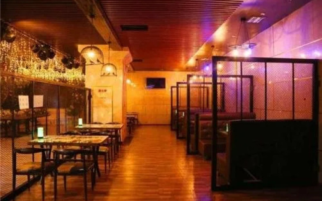 Yinchuan West Bank Garden Hotel
