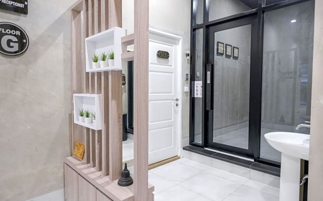 RedDoorz Plus @ Jalan Juanda Medan
