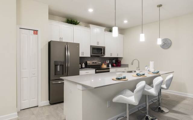 8922sid- NON Renting 042621the Retreat at Champions Gate