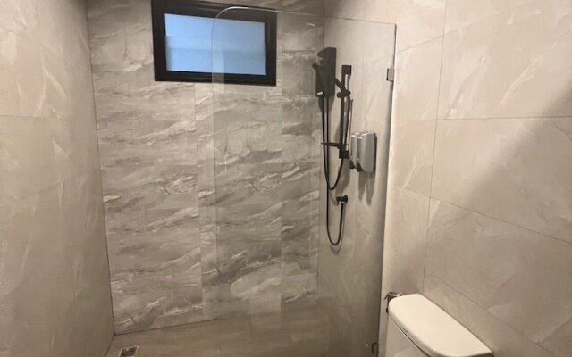 Trat Tara Boutique Hotel
