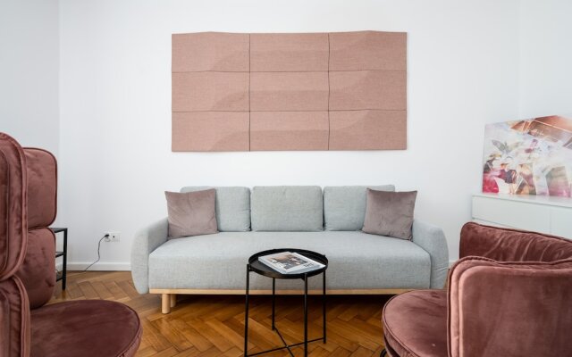 Rycerska Apartments by Renters